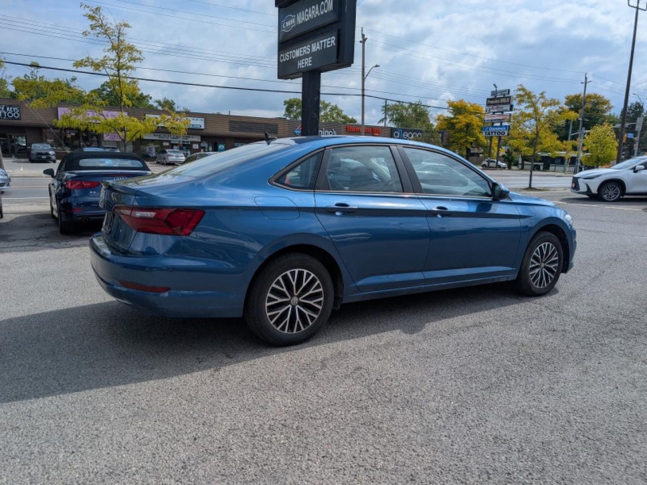 2021 Volkswagen Jetta Highline  **SUNROOF - BLIND SPOT** Photo4