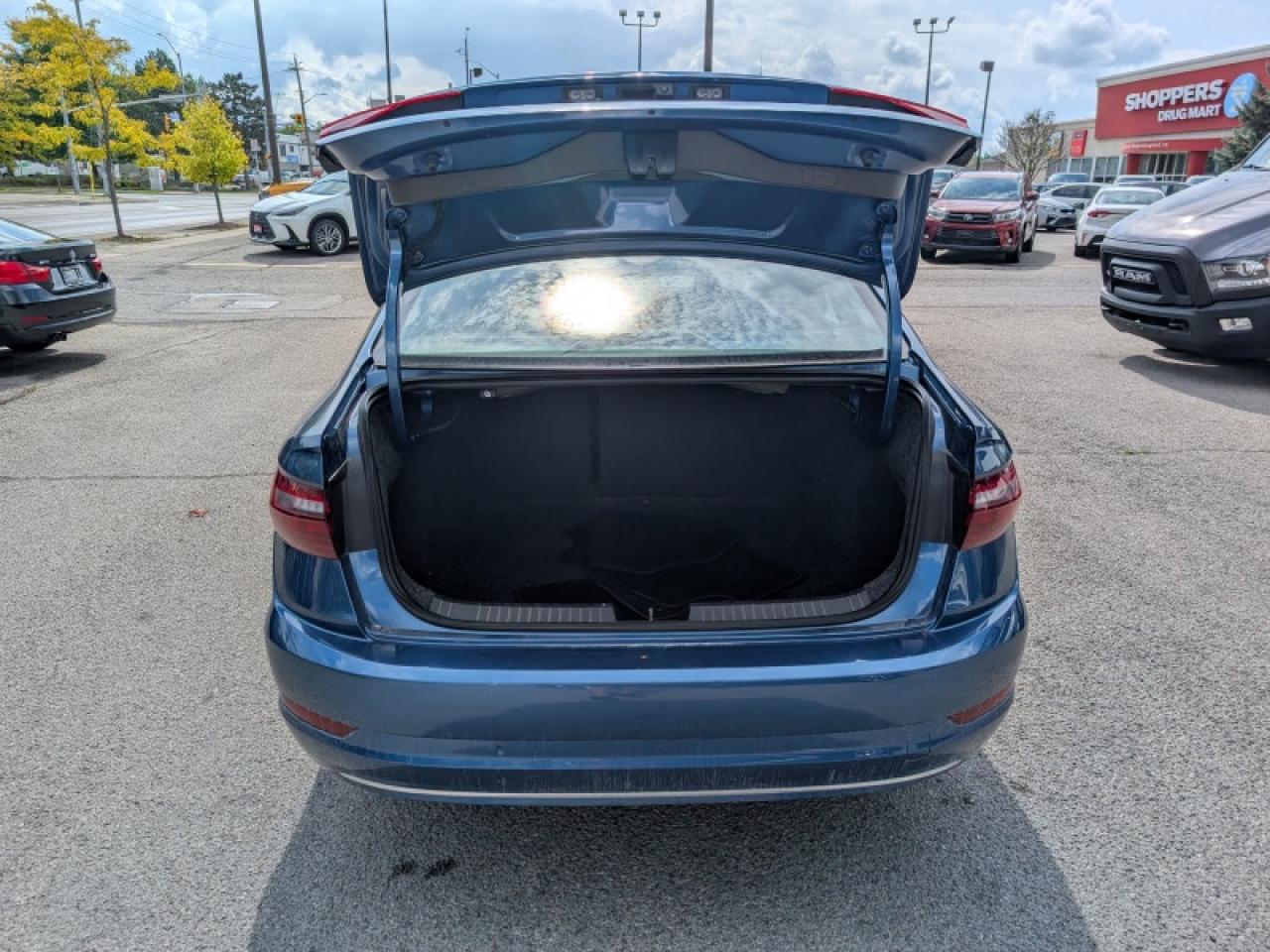 2021 Volkswagen Jetta Highline  **SUNROOF - BLIND SPOT** Photo
