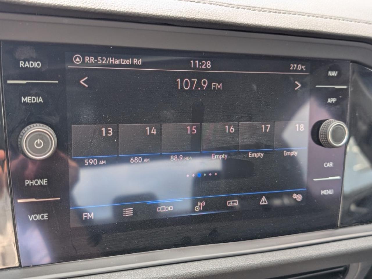 2021 Volkswagen Jetta Highline  **SUNROOF - BLIND SPOT** Photo