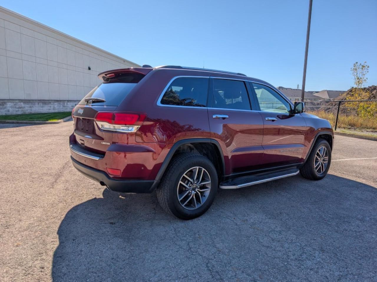 2020 Jeep Grand Cherokee Limited  **PROTECH GROUP - UCONNECT** Photo