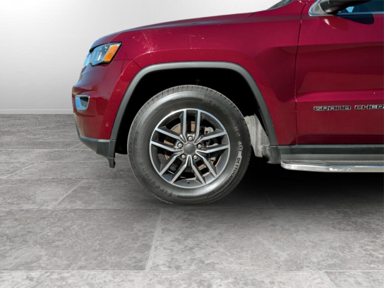 2020 Jeep Grand Cherokee Limited  **PROTECH GROUP - UCONNECT** Photo