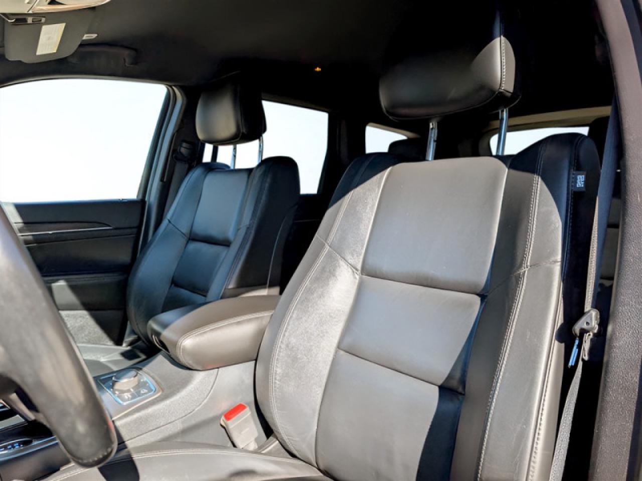 2020 Jeep Grand Cherokee Limited  **PROTECH GROUP - UCONNECT** Photo