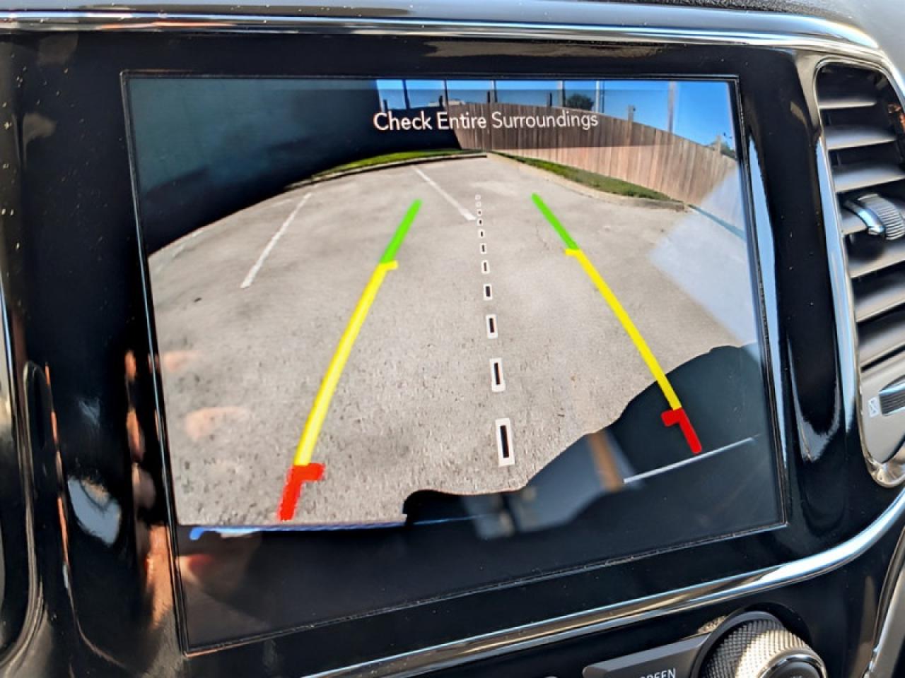 2020 Jeep Grand Cherokee Limited  **PROTECH GROUP - UCONNECT** Photo