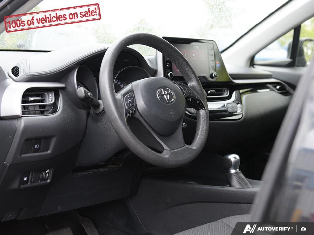 2022 Toyota C-HR LE Photo