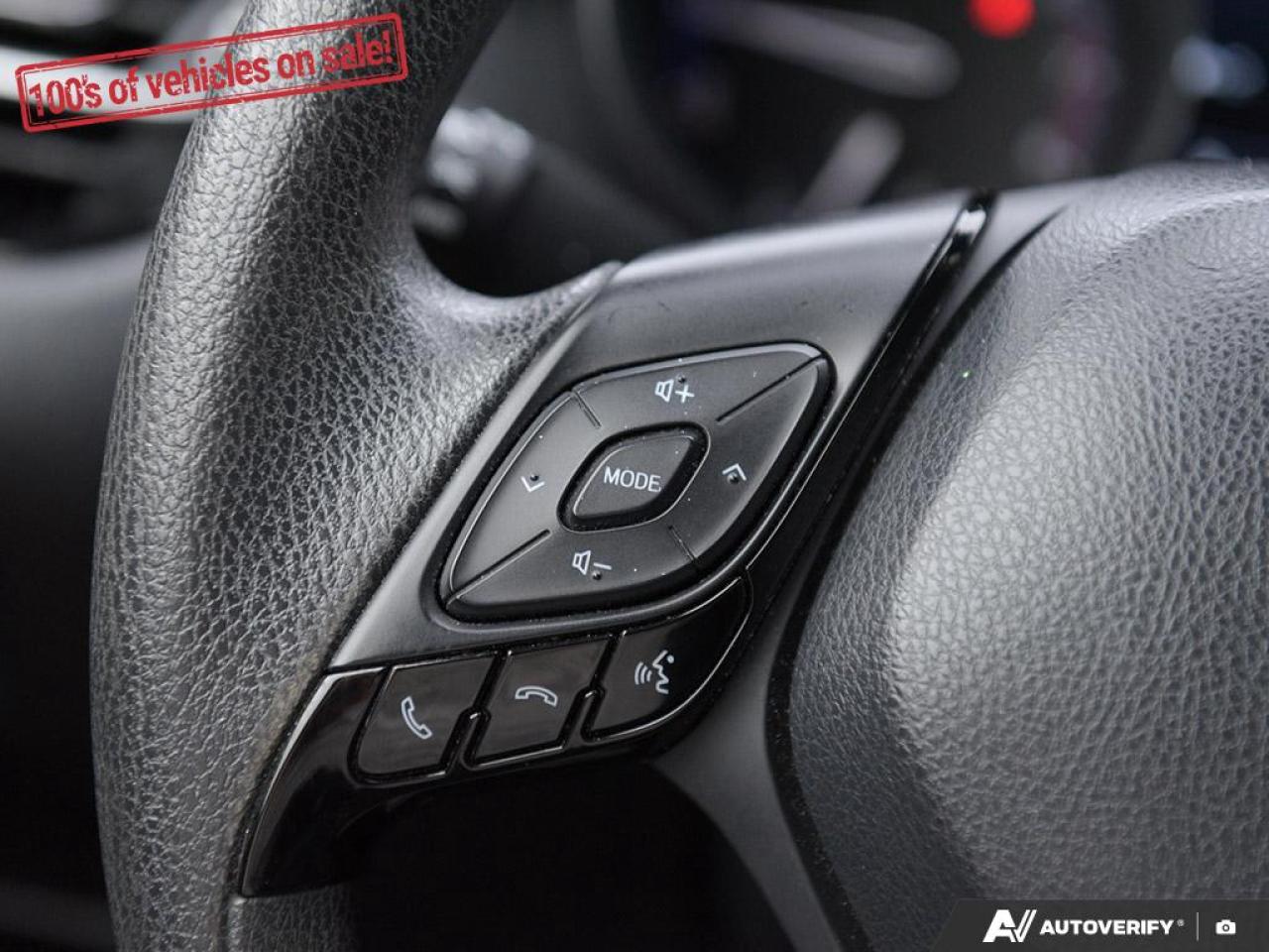 2022 Toyota C-HR LE Photo