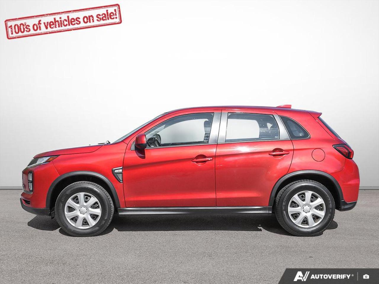 2022 Mitsubishi RVR ES Photo2