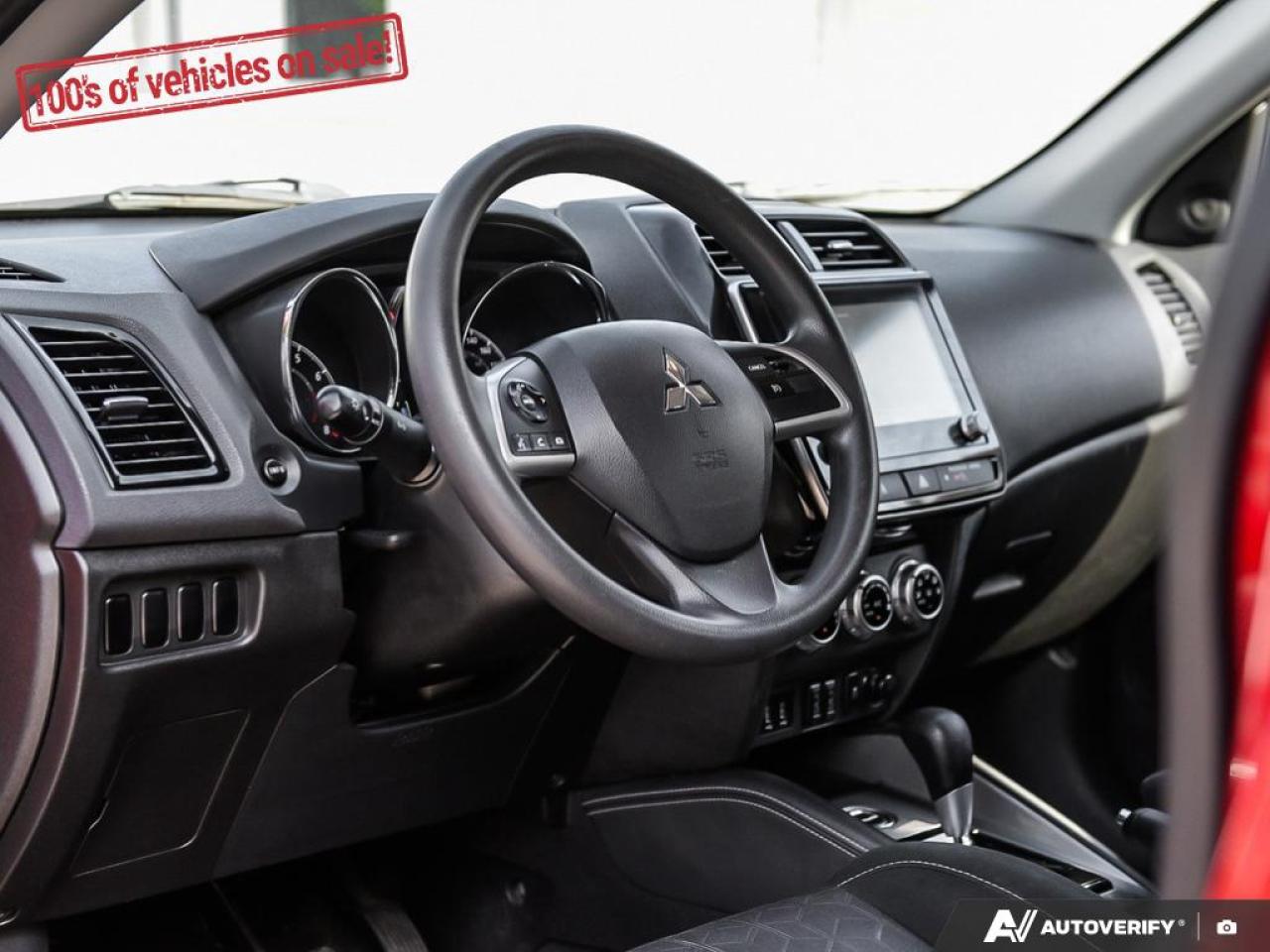 2022 Mitsubishi RVR ES Photo