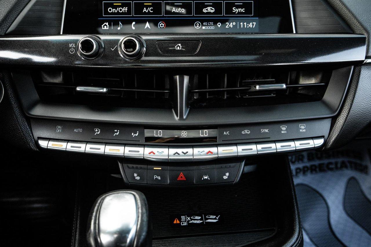 2022 Cadillac CT4 Luxury Photo