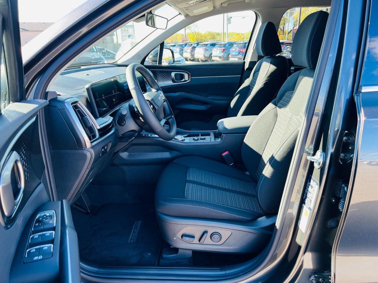 2026 Kia Sorento PHEV LX AWD Photo