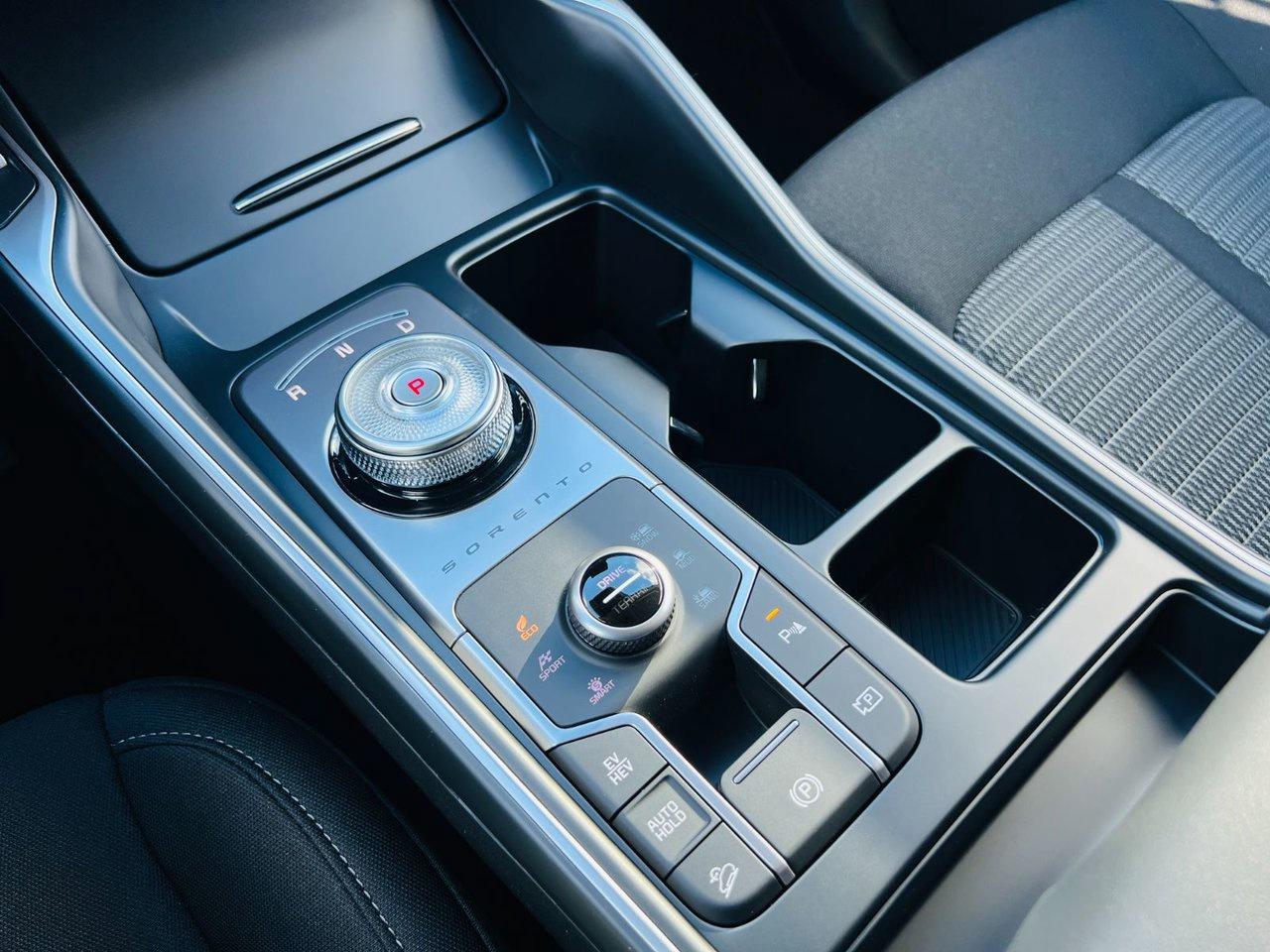 2026 Kia Sorento PHEV LX AWD Photo