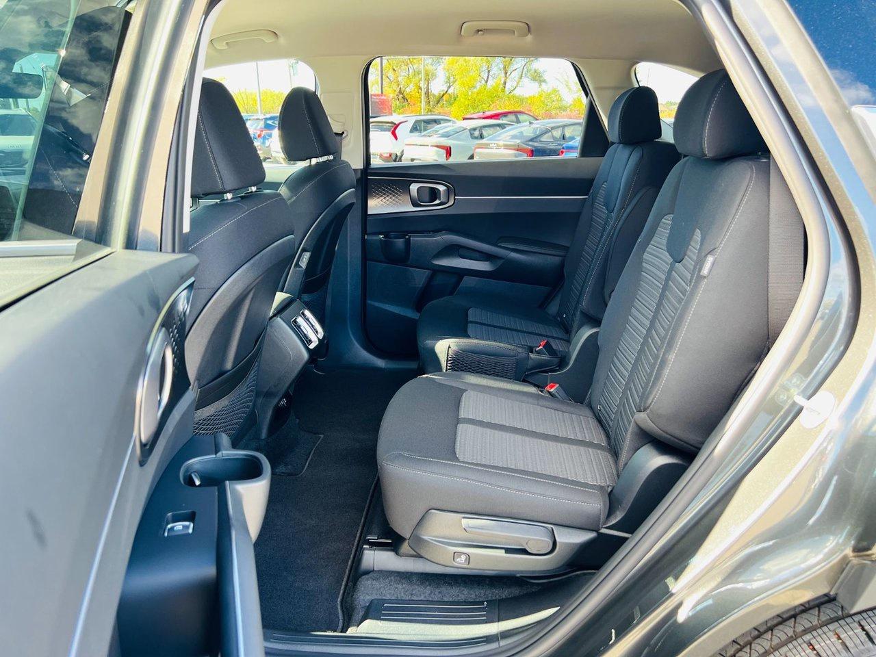 2026 Kia Sorento PHEV LX AWD Photo