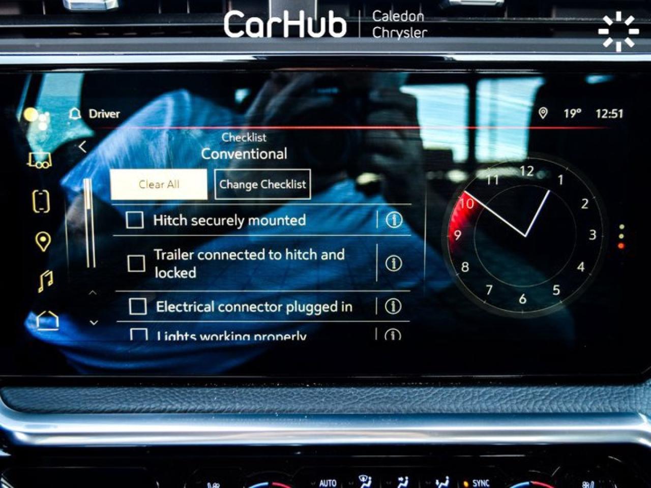 2023 GMC Sierra 1500 Denali 4WD Crew Cab 147" 5.3L Multi Pro TailGate Leather Seats 13.4"Display Photo