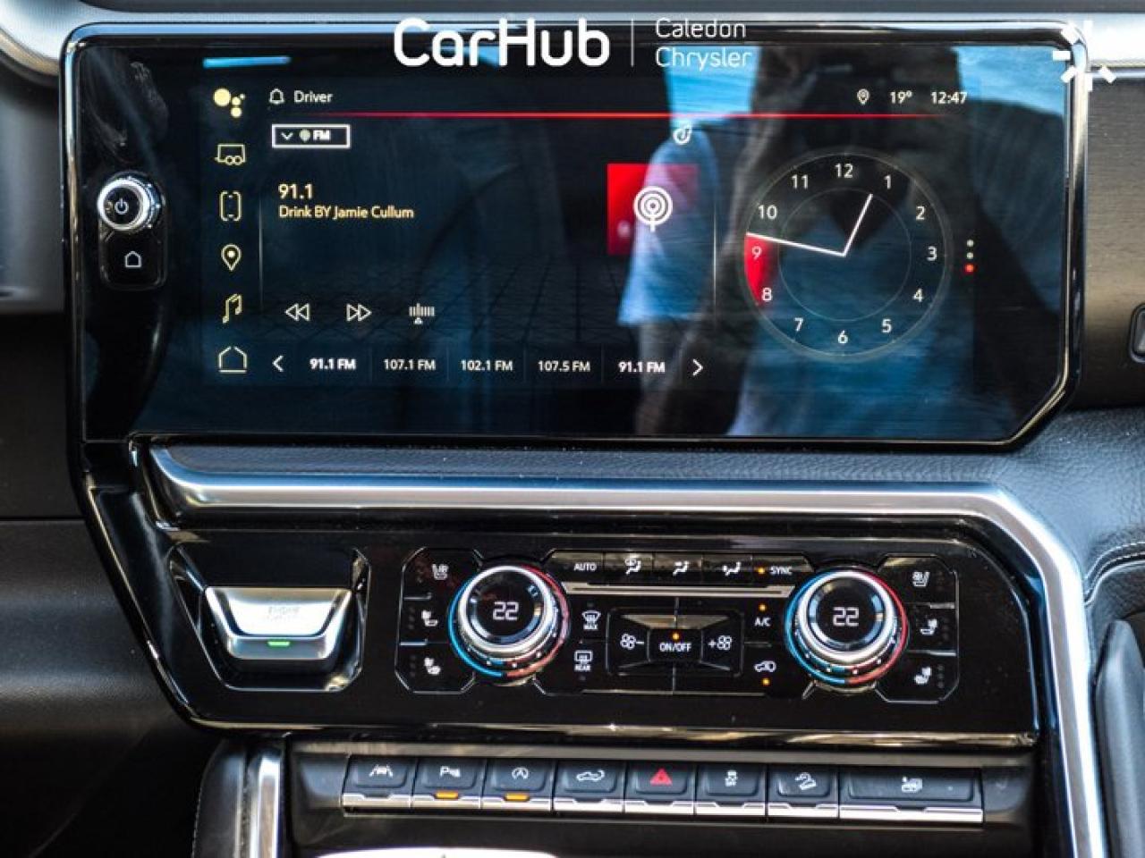 2023 GMC Sierra 1500 Denali 4WD Crew Cab 147" 5.3L Multi Pro TailGate Leather Seats 13.4"Display Photo