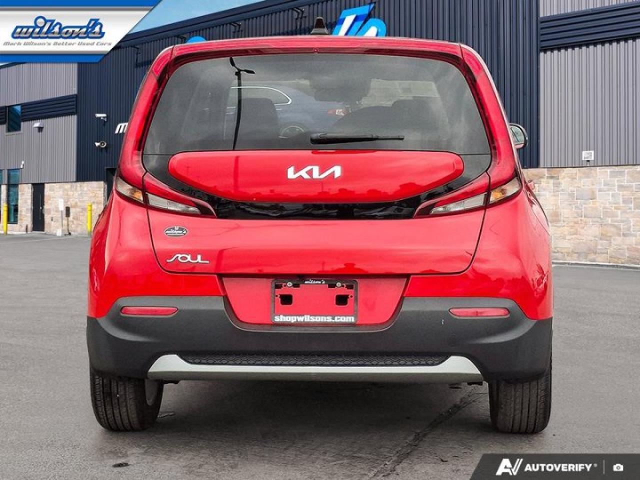 2022 Kia Soul EX | Heated Wheel + Seats | BSM | CarPlay + Android | Rear Camera | Alloy Wheels and More ! Photo3