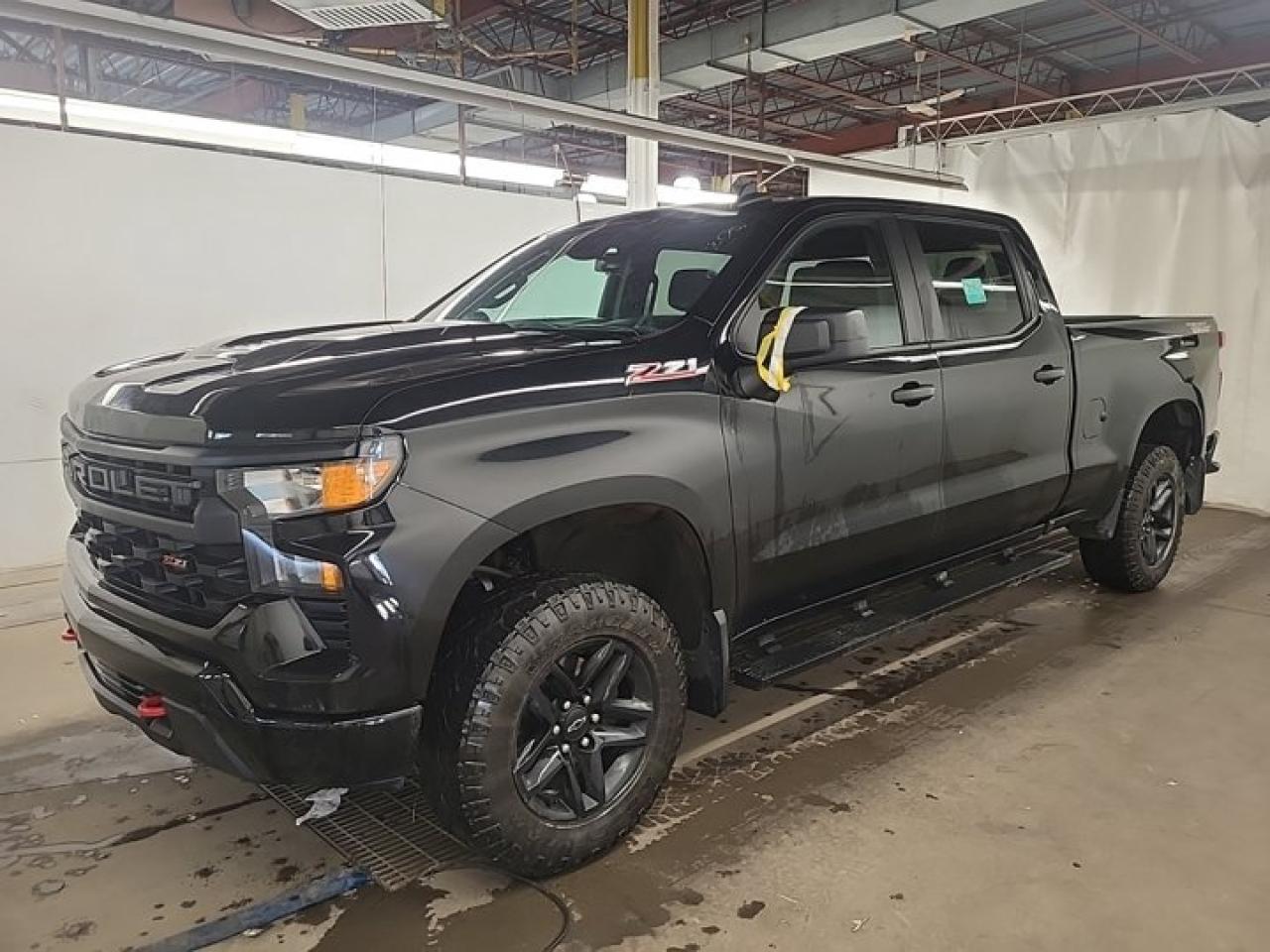 Used 2022 Chevrolet Silverado 1500 Custom Trail Boss Crew | 6.5' Box | Z71 | Power Seat | Spray-in Liner | CarPlay + Android and More ! for sale in Guelph, ON