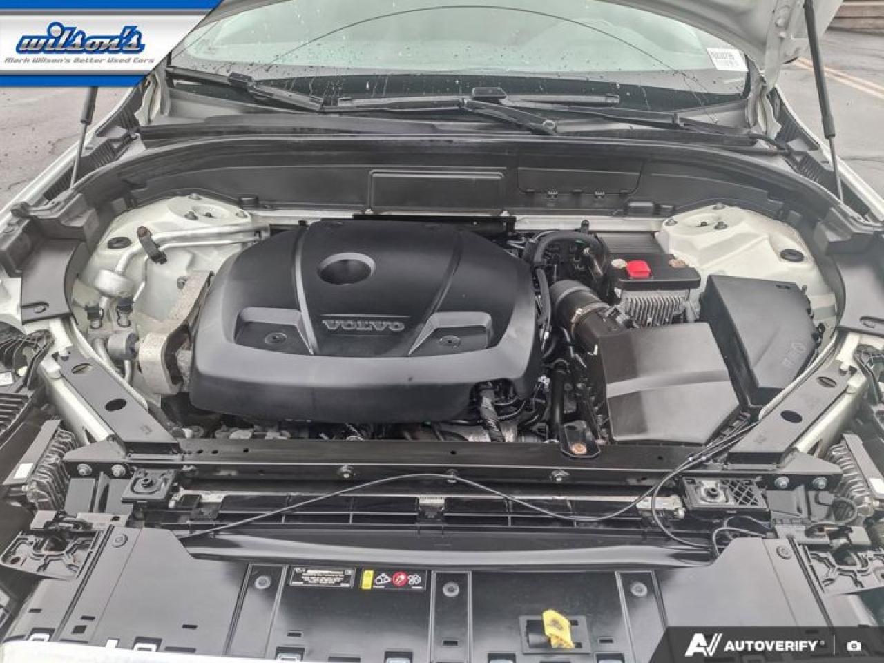 2021 Volvo XC60 Momentum AWD | Leather | Pano Sunroof | Heated Seats | Power Seat | Rear Cam | Bluetooth & More ! Photo