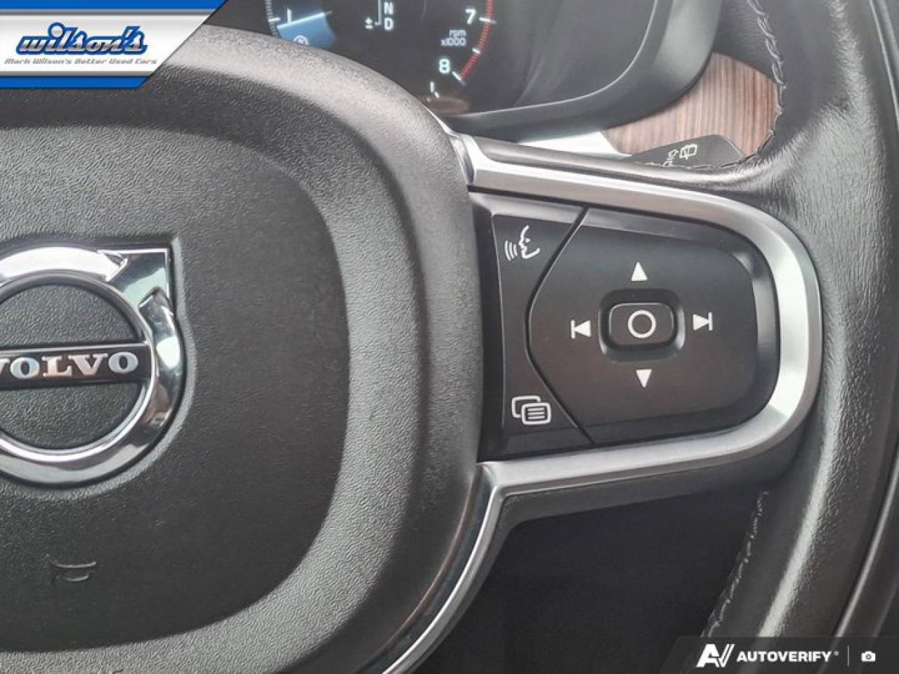 2021 Volvo XC60 Momentum AWD | Leather | Pano Sunroof | Heated Seats | Power Seat | Rear Cam | Bluetooth & More ! Photo