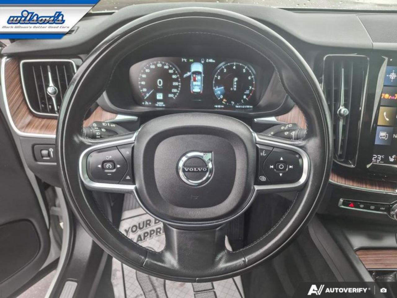 2021 Volvo XC60 Momentum AWD | Leather | Pano Sunroof | Heated Seats | Power Seat | Rear Cam | Bluetooth & More ! Photo
