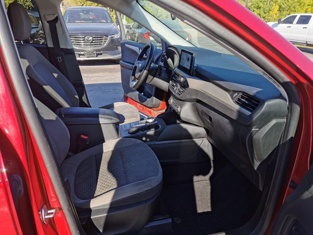 2021 Ford Escape SE - Photo #15
