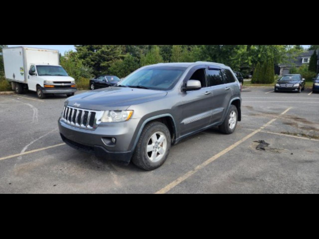 Used 2012 Jeep Grand Cherokee Laredo for sale in Drummondville, QC