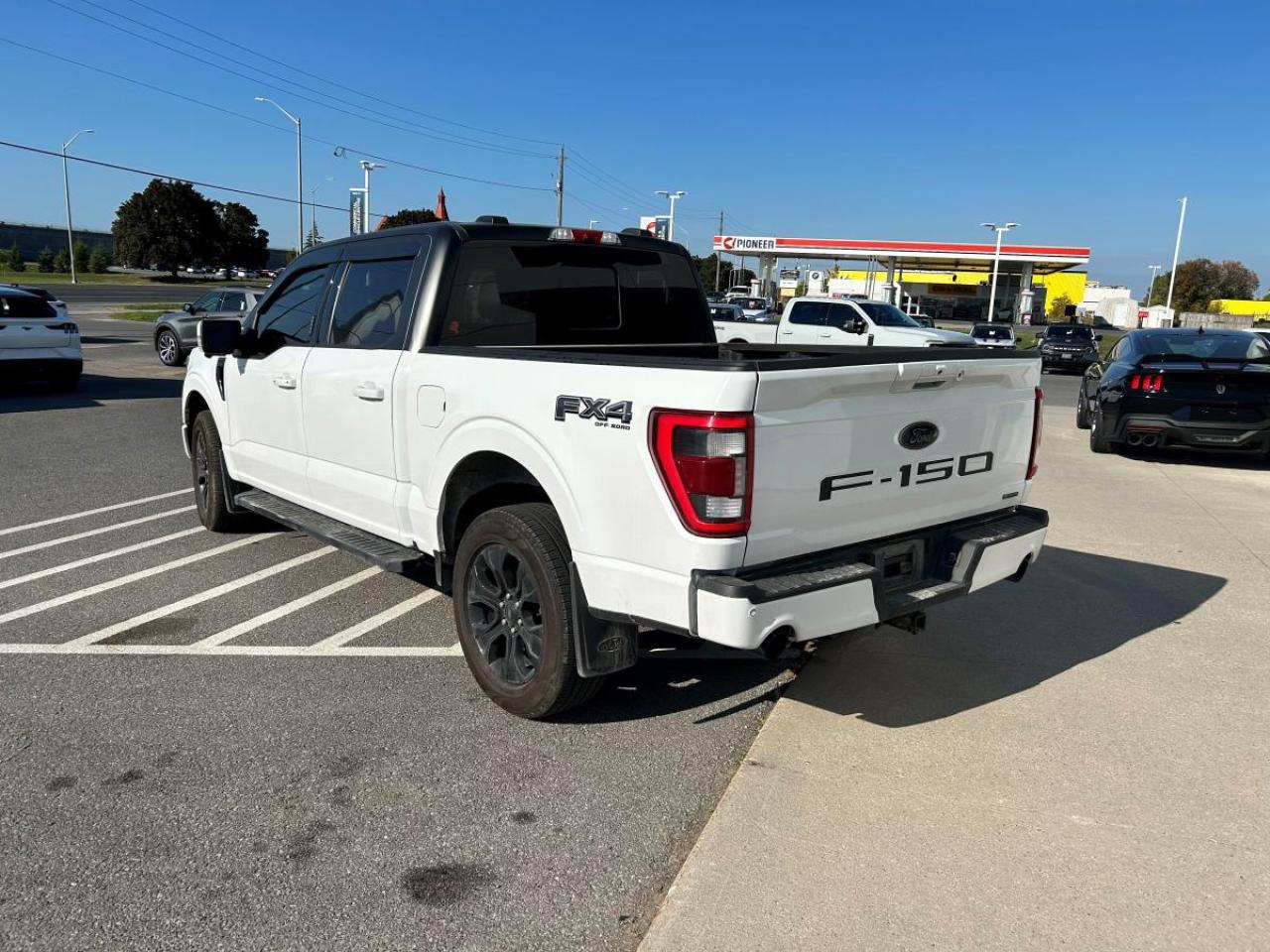 2022 Ford F-150 Lariat Photo