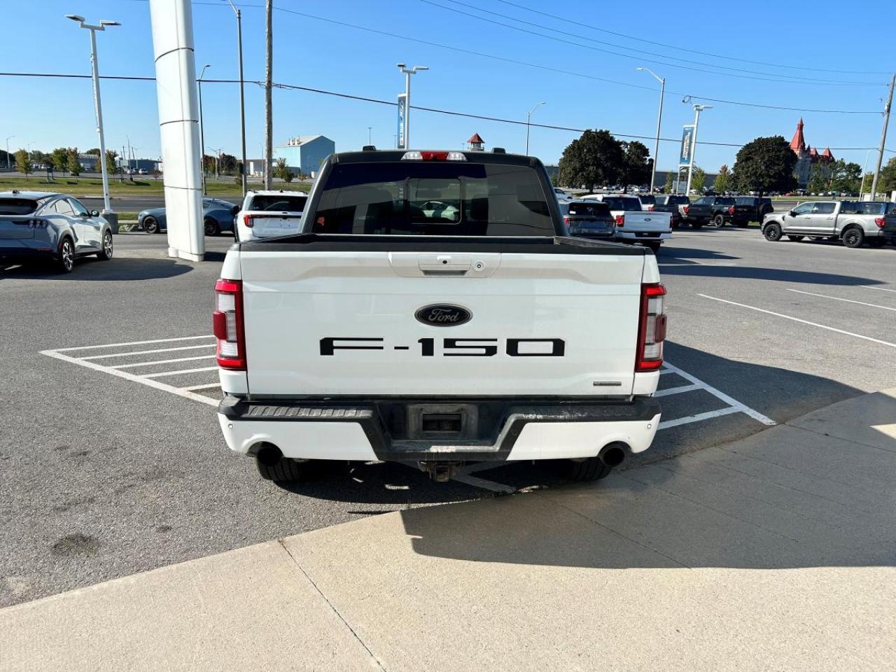 2022 Ford F-150 Lariat Photo