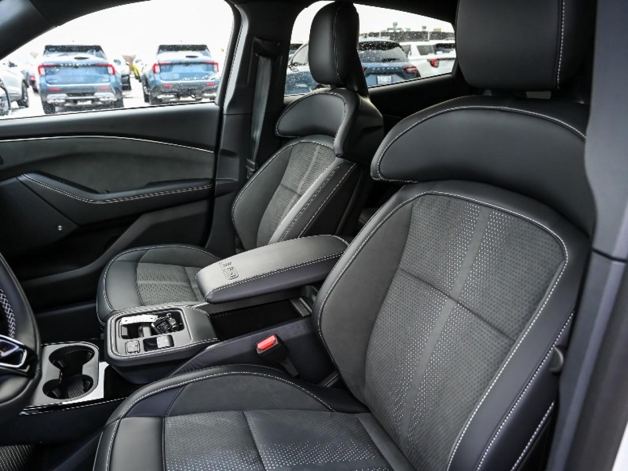 2025 Ford Mustang Mach-E GT Photo