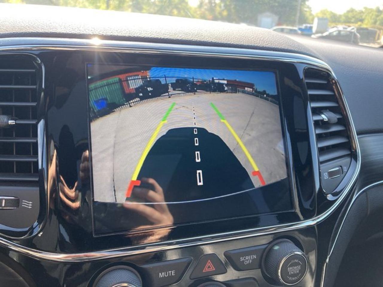 2021 Jeep Grand Cherokee Limited 4x4 | Panoramic Roof | Navigation Photo