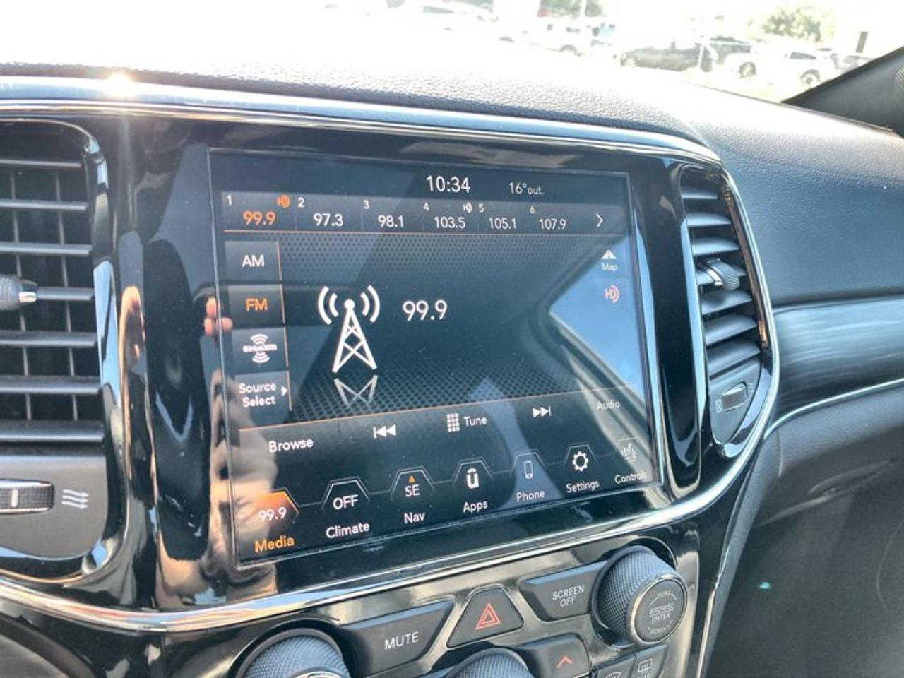 2021 Jeep Grand Cherokee Limited 4x4 | Panoramic Roof | Navigation Photo