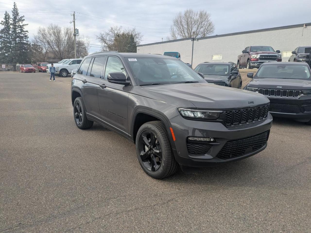 2025 Jeep Grand Cherokee LIMITED 4X4 Photo