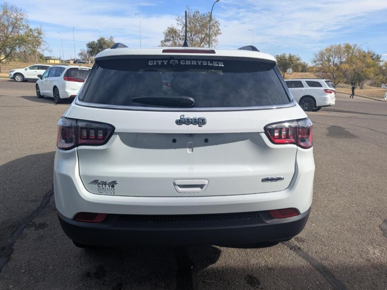2026 Jeep Compass NORTH Photo