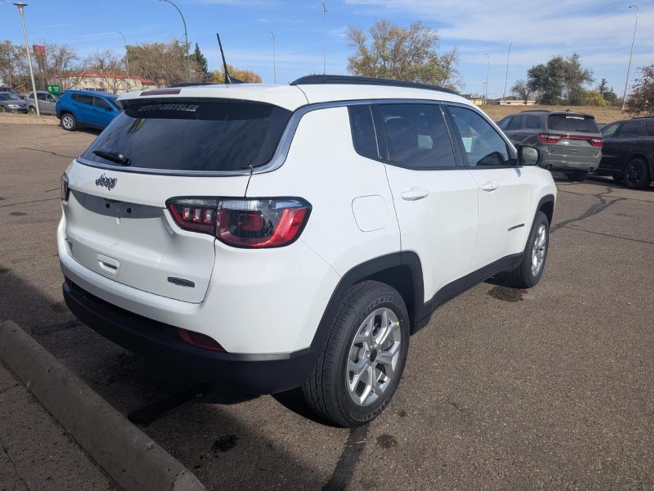 2026 Jeep Compass NORTH Photo