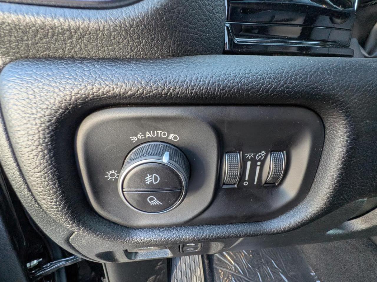 2026 RAM 1500 Rebel 4x4 Crew Cab 5'7" Box Photo