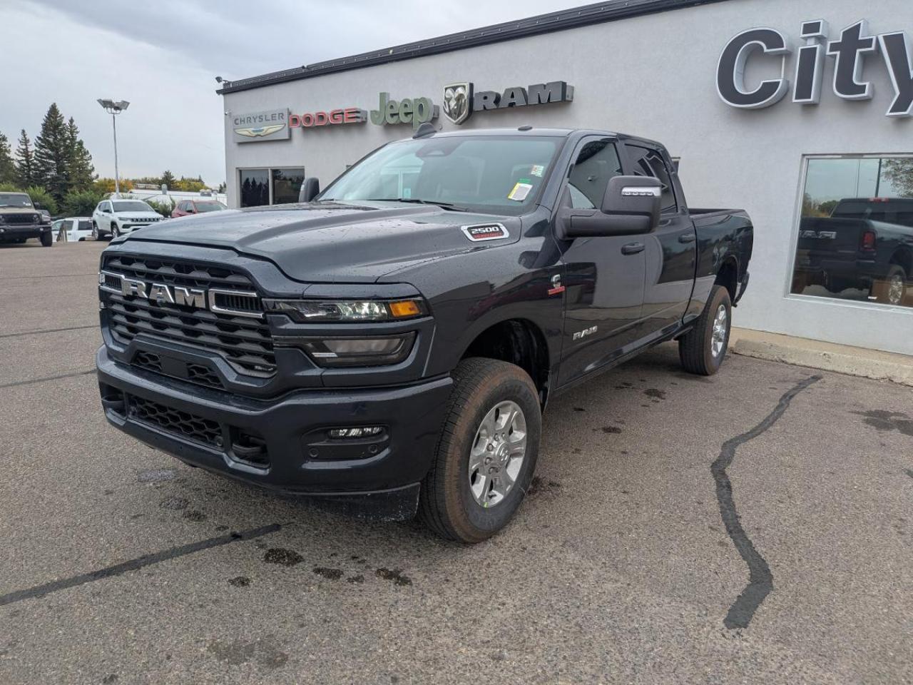 2026 RAM 2500 Big Horn 4x4 Crew Cab 6'4" Box Photo2