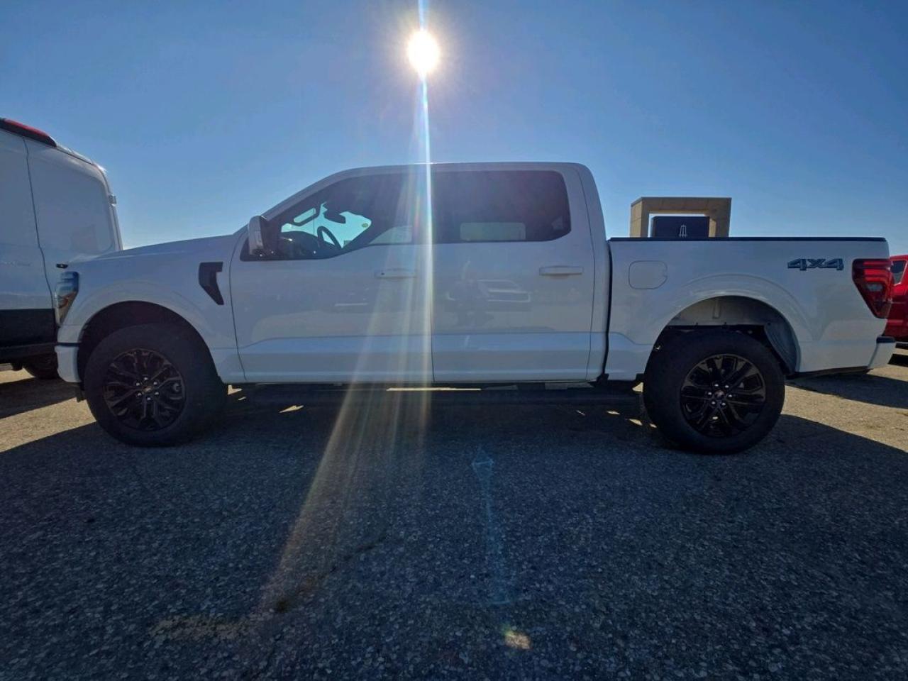 2025 Ford F-150 LARIAT, PANORAMIC ROOF, PRO ACCESS TAILGATE Photo