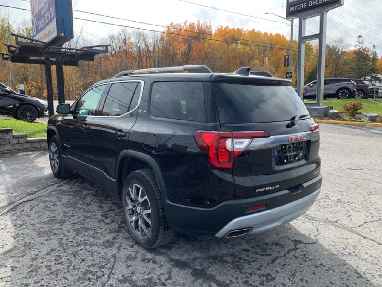 2023 GMC Acadia SLE  - Power Liftgate -  Remote Start Photo2