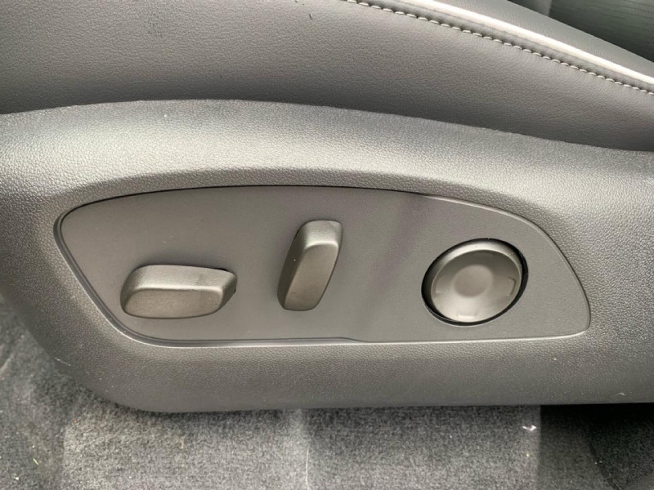 2026 Buick Enclave Sport Touring  - Sunroof Photo