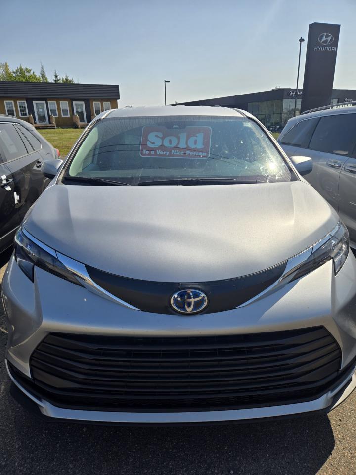 New 2025 Toyota Sienna Sienna LE AWD 8-Pass for sale in Port Hawkesbury, NS