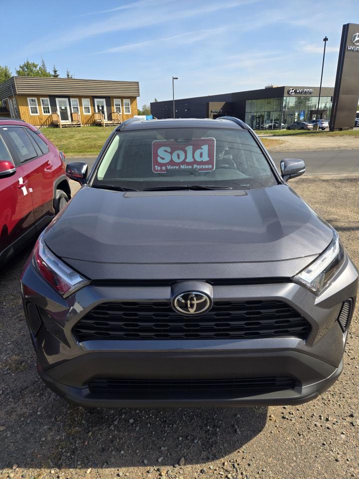 2025 Toyota RAV4 RAV4 XLE AWD Photo0