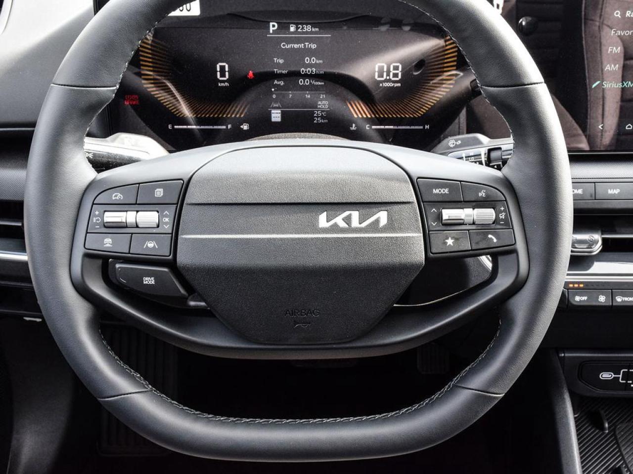 2025 Kia K4 EX Photo