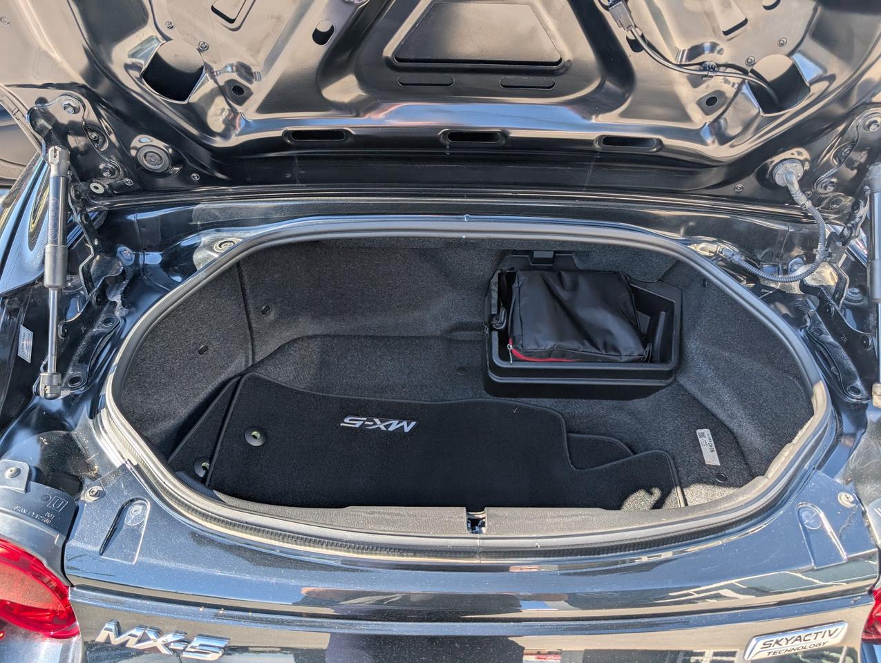 2018 Mazda Miata MX-5 RF GT Photo