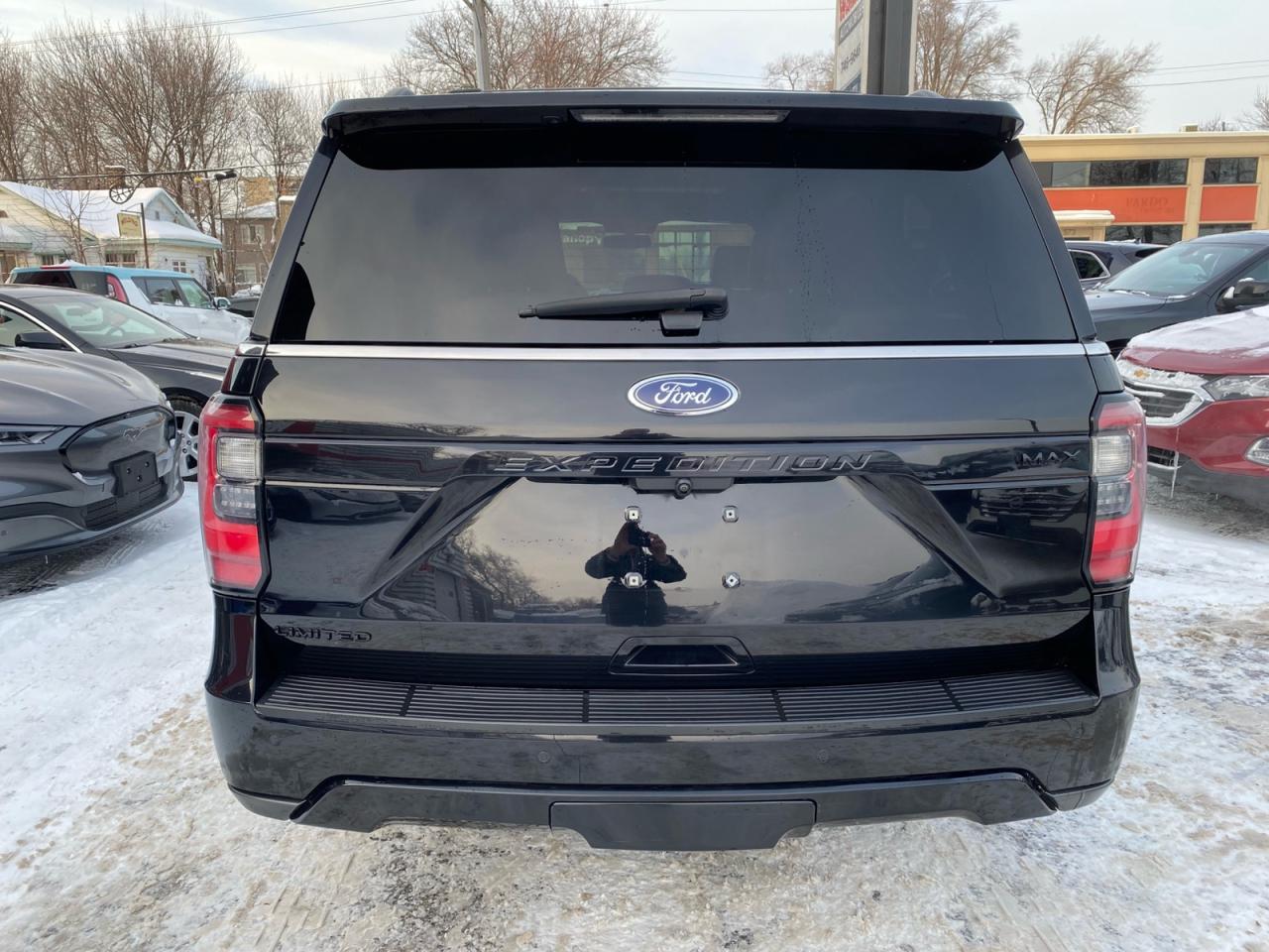 2019 Ford Expedition MAX | Limited | PANO Roof | 4X4 Photo