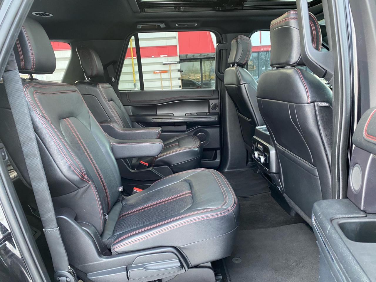 2019 Ford Expedition MAX | Limited | PANO Roof | 4X4 Photo
