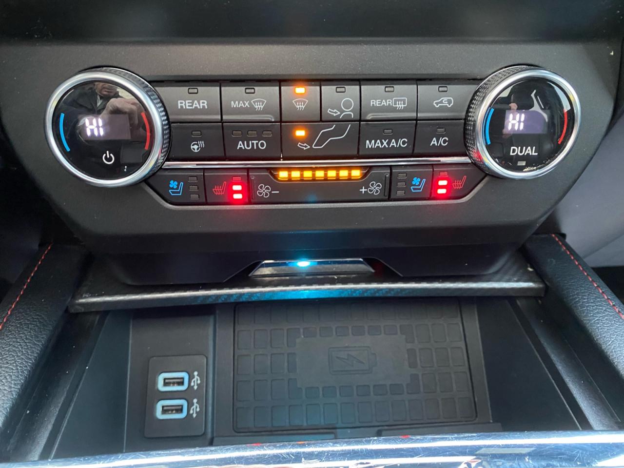 2019 Ford Expedition MAX | Limited | PANO Roof | 4X4 Photo