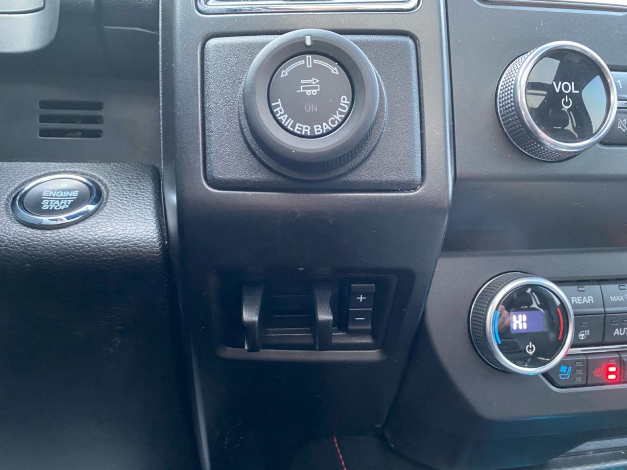 2019 Ford Expedition MAX | Limited | PANO Roof | 4X4 Photo