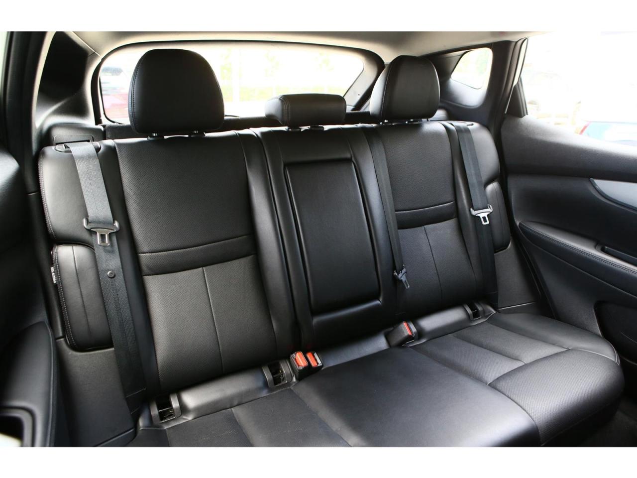 2020 Nissan Qashqai SL  AWD | Leather | Sunroof | Navigation Photo