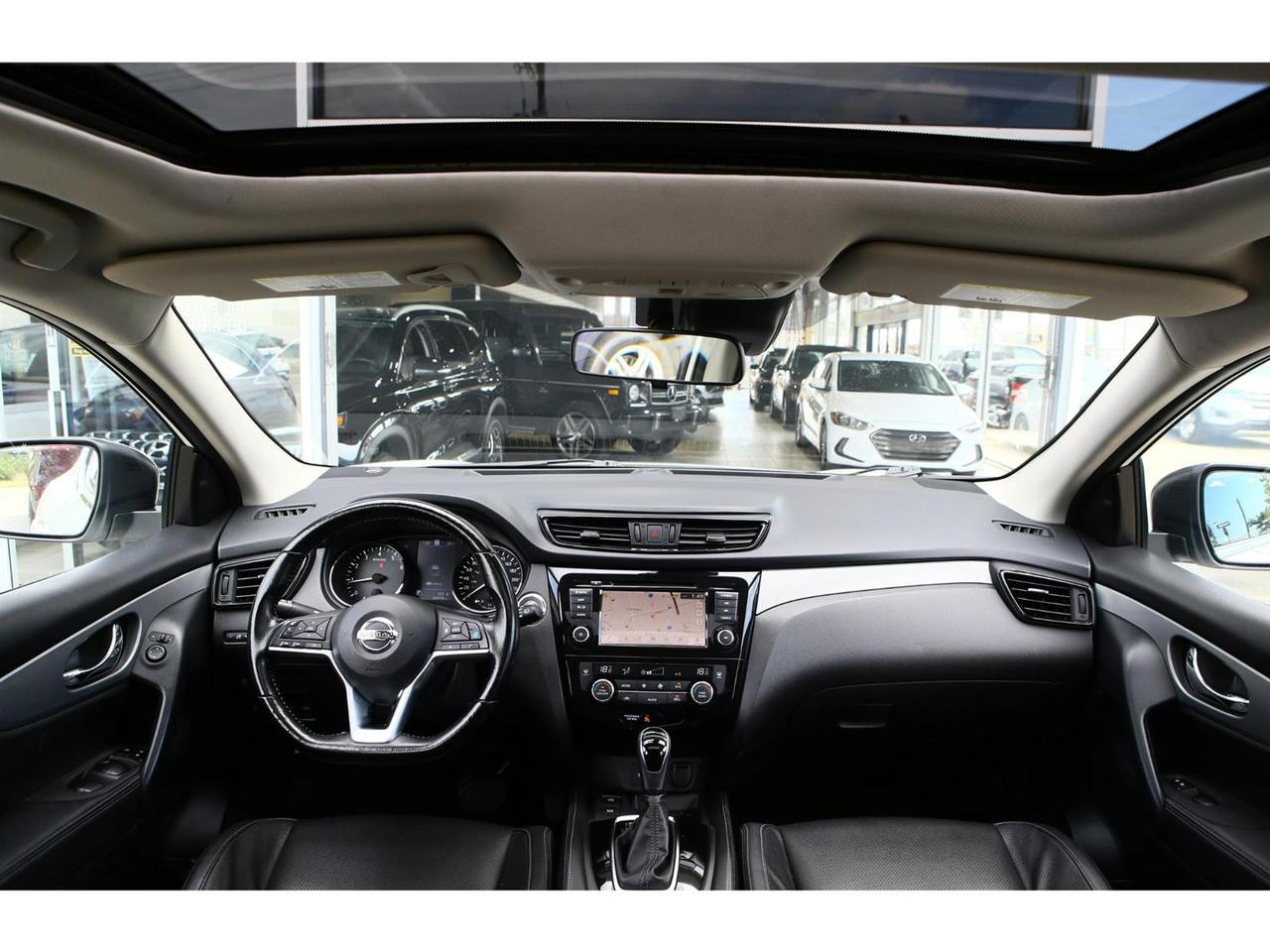 2020 Nissan Qashqai SL  AWD | Leather | Sunroof | Navigation Photo