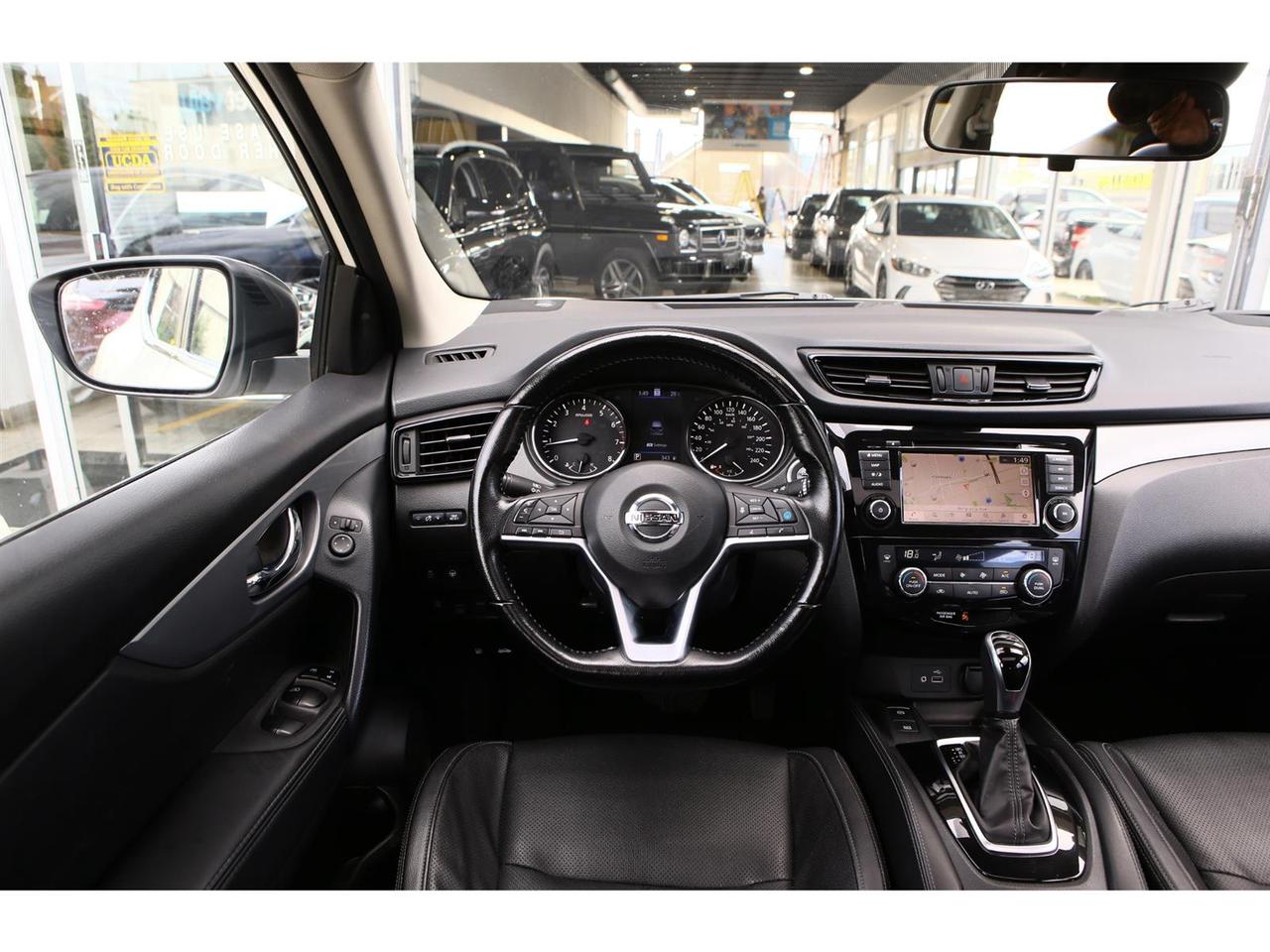 2020 Nissan Qashqai SL  AWD | Leather | Sunroof | Navigation Photo