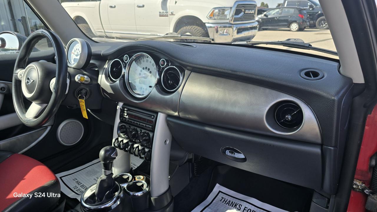 2006 MINI Cooper S - Photo #11