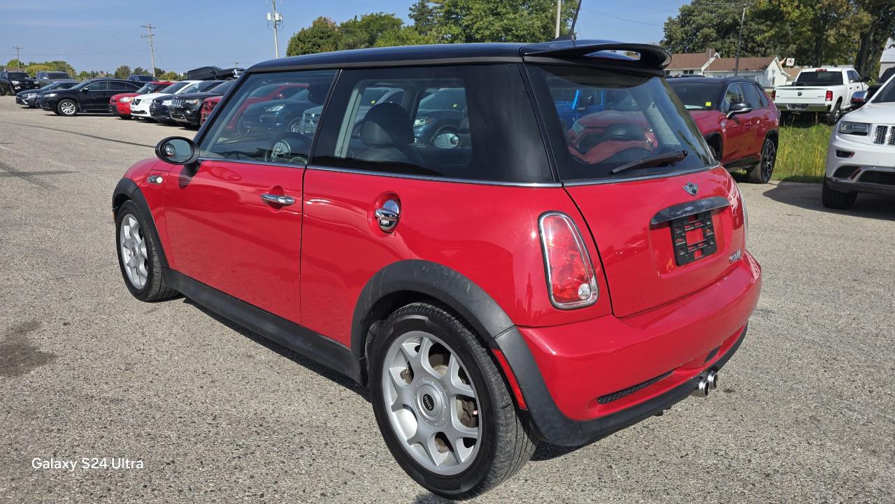 2006 MINI Cooper S - Photo #3